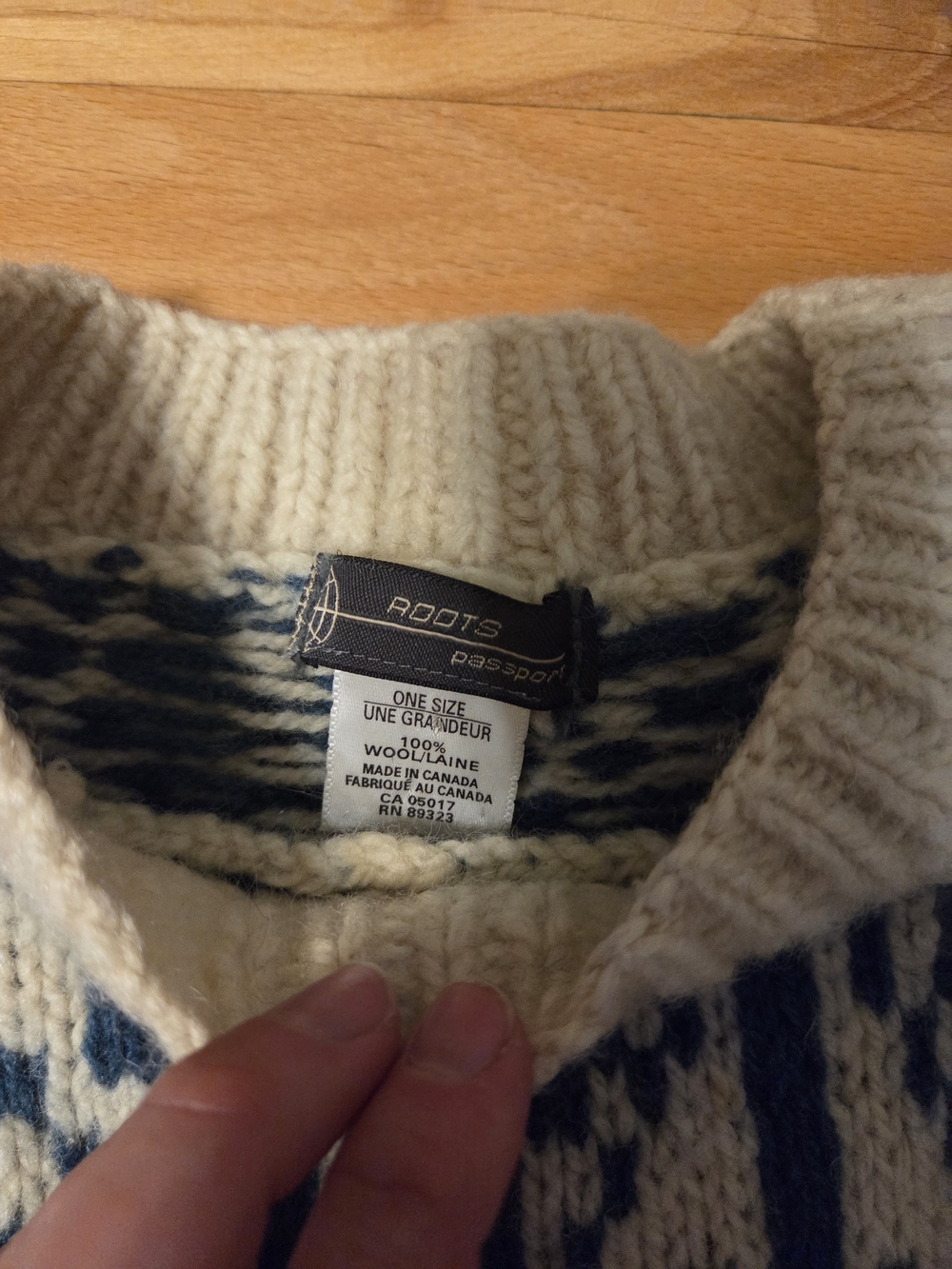 Vintage Roots Sweater - Picture 2 of 2